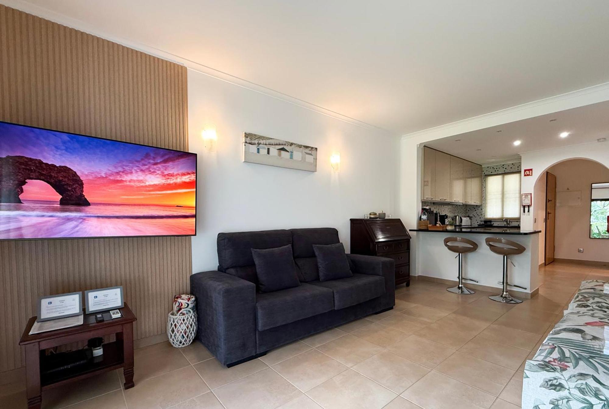 Coastal Retreat With Pool And Beach Access By Drago Rentals Albufeira Luaran gambar